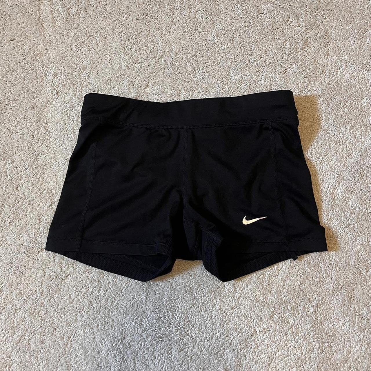 Nike black hotsell spandex volleyball