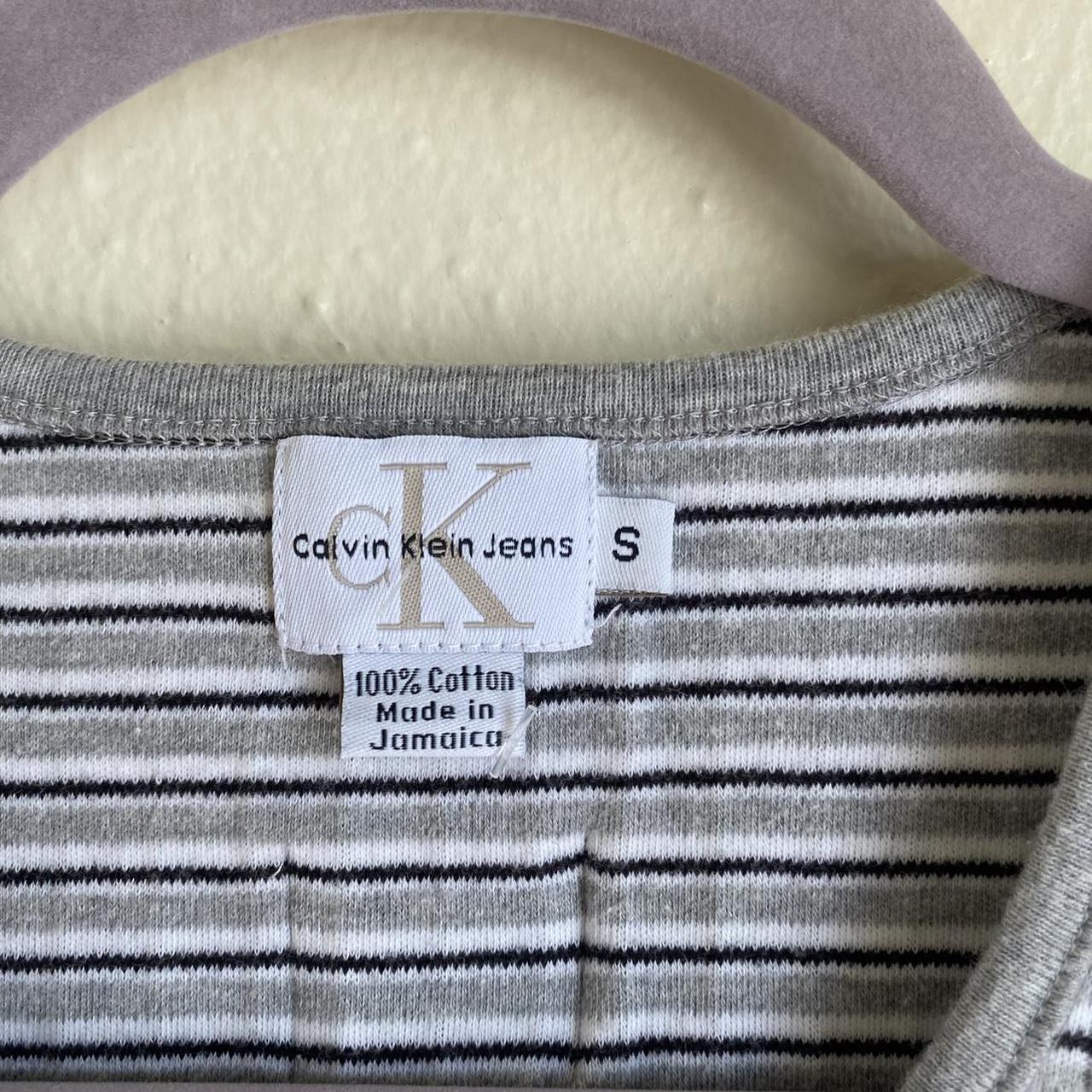 Calvin Klein Women's Grey and Black Veststankscamis Depop