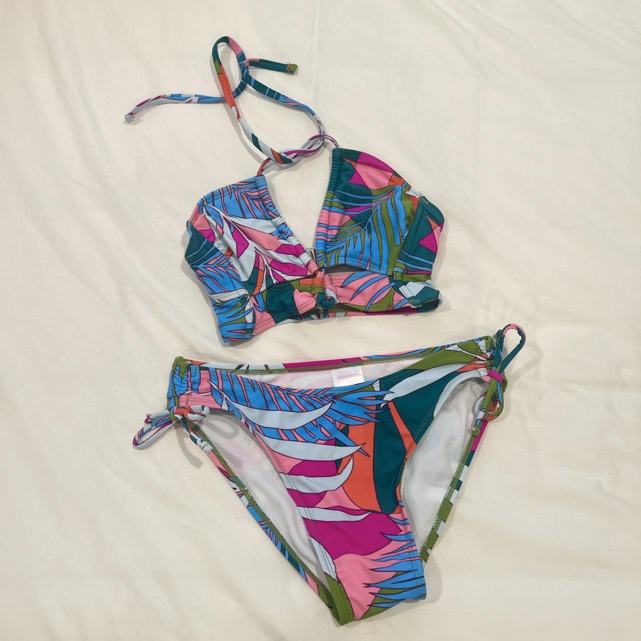 Target Xhilaration Bikini Set top is size XS and