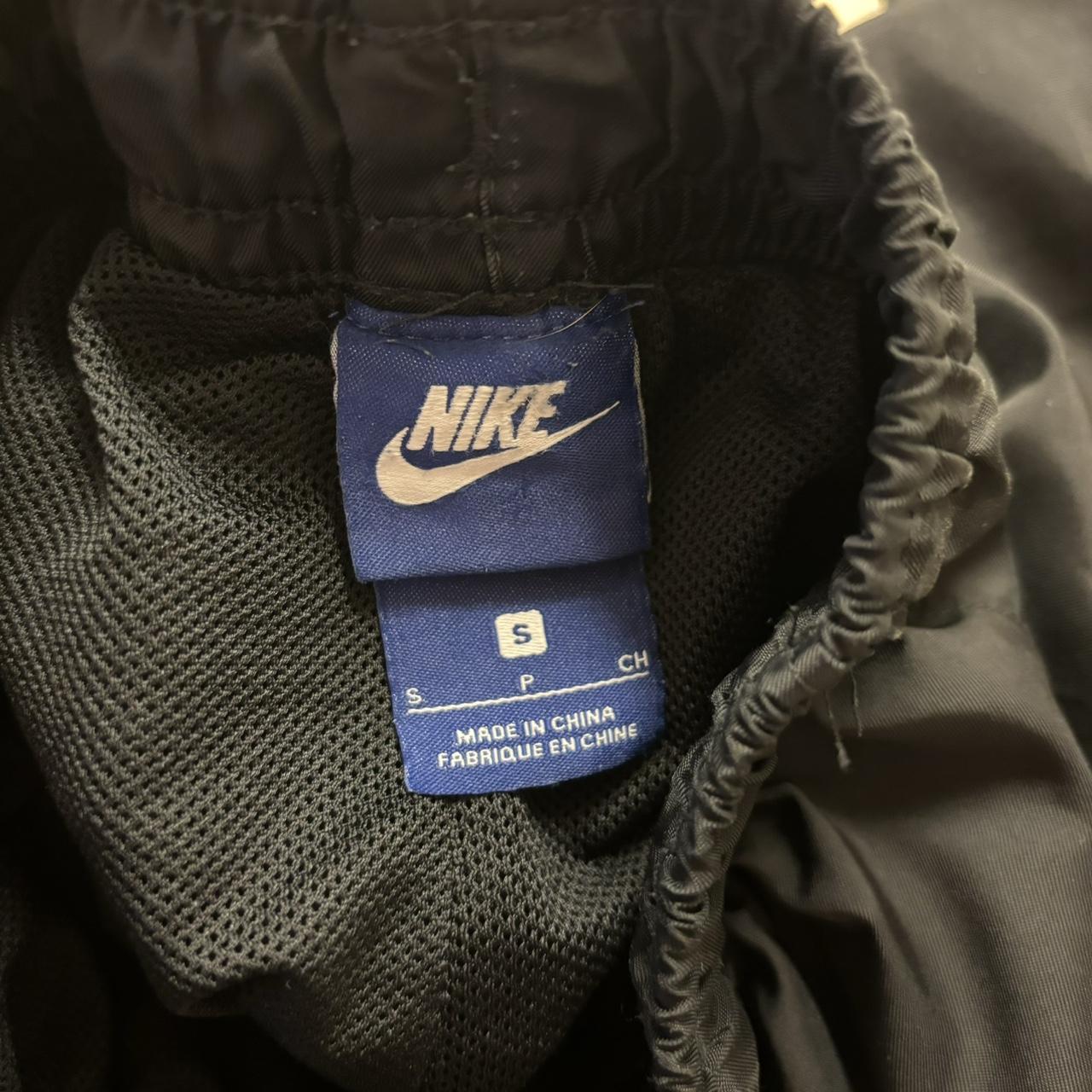 mens black nike swim shorts