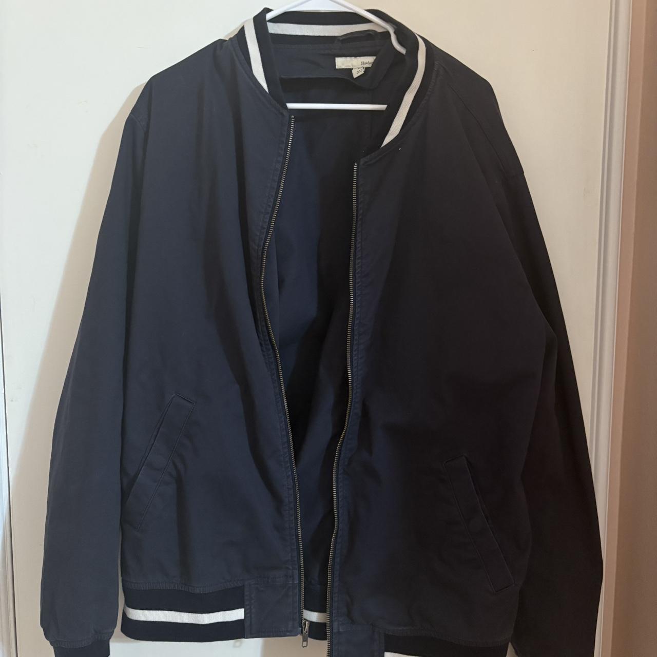 item listed by thriftsbylei