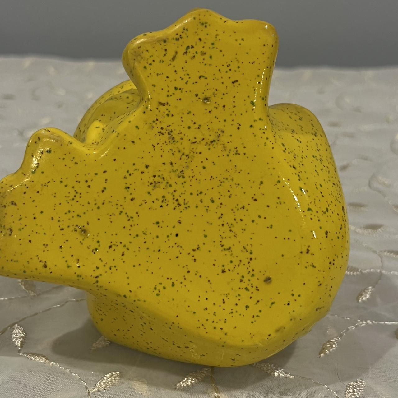 Vintage Yellow Lash Frog Sponge Holder or Home - Depop