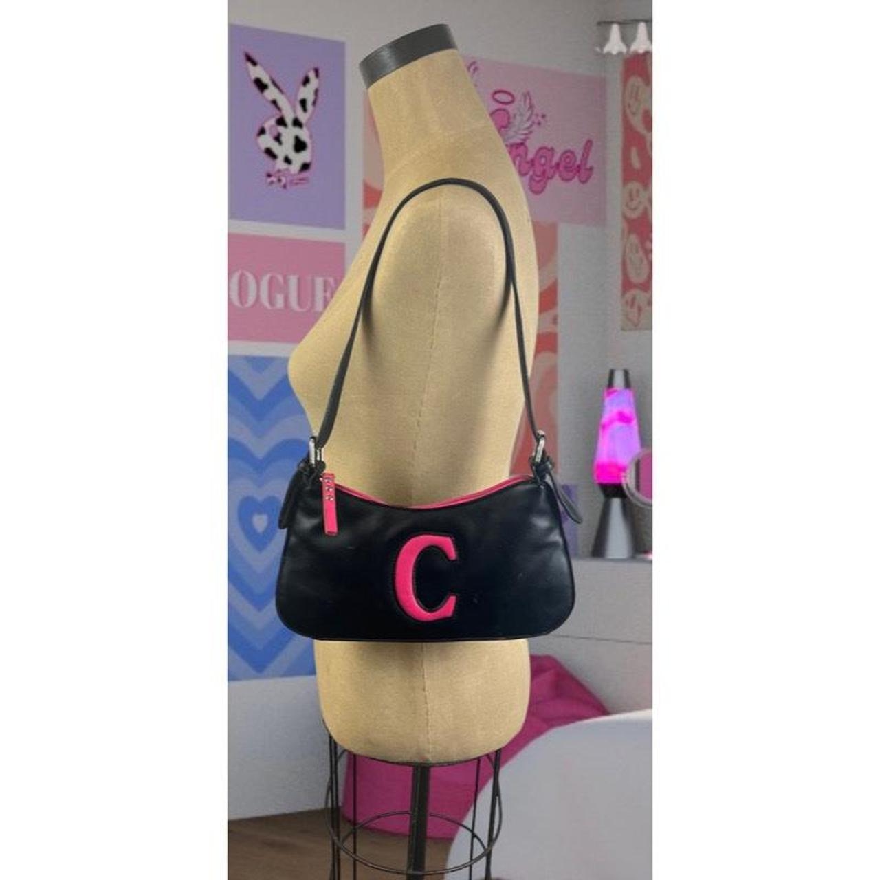 Cute y2k 2000s era mini shoulder bag in a black faux - Depop