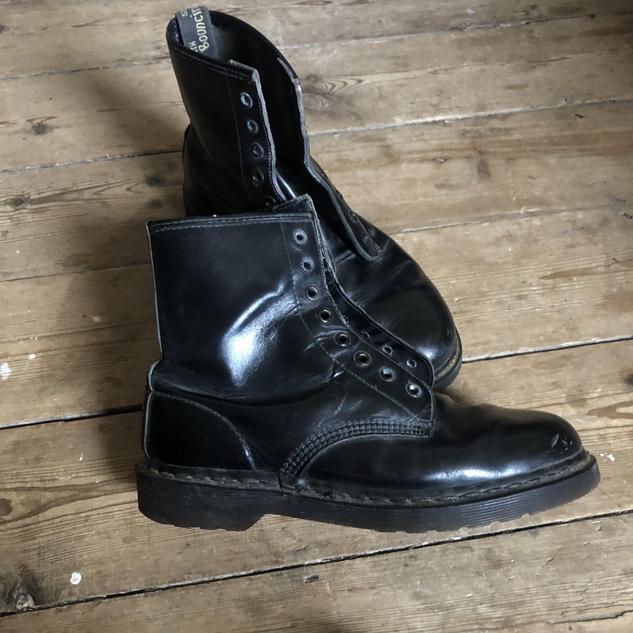 Dr martens 90s 40 best sale