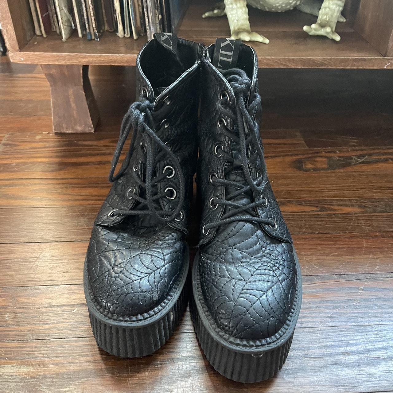 Killstar coffin outlet creeper boots