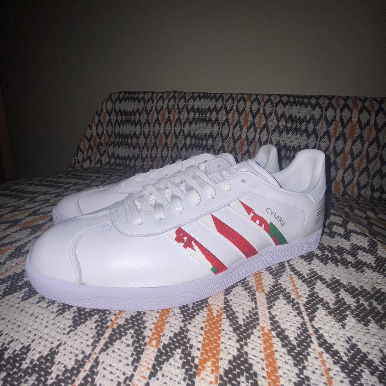 Adidas world cup top trainers