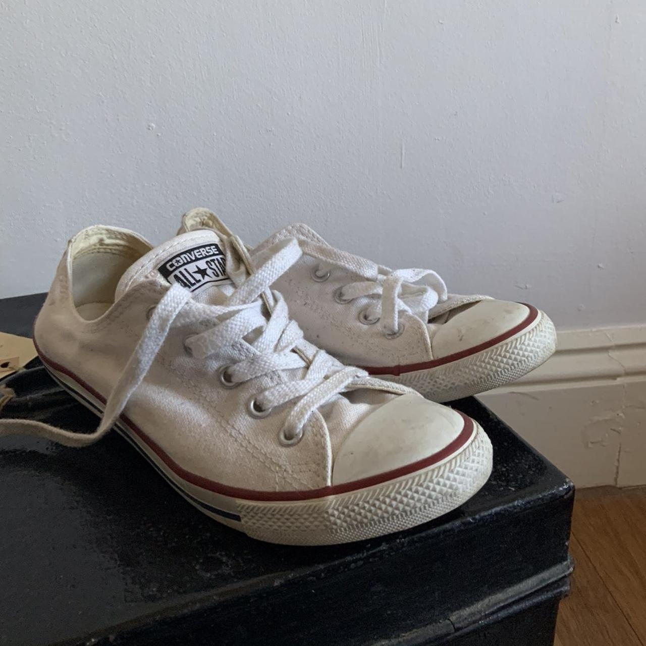 White Lo Top Converse Chuck Taylor. Good Condition.... - Depop