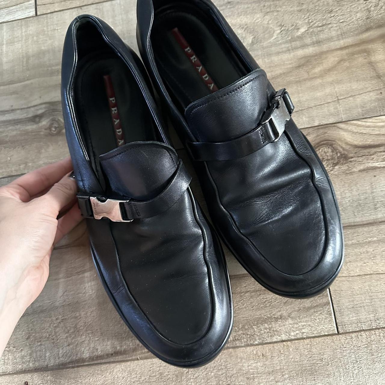 Men’s y2k Prada loafer with light wear sz 9 - Depop