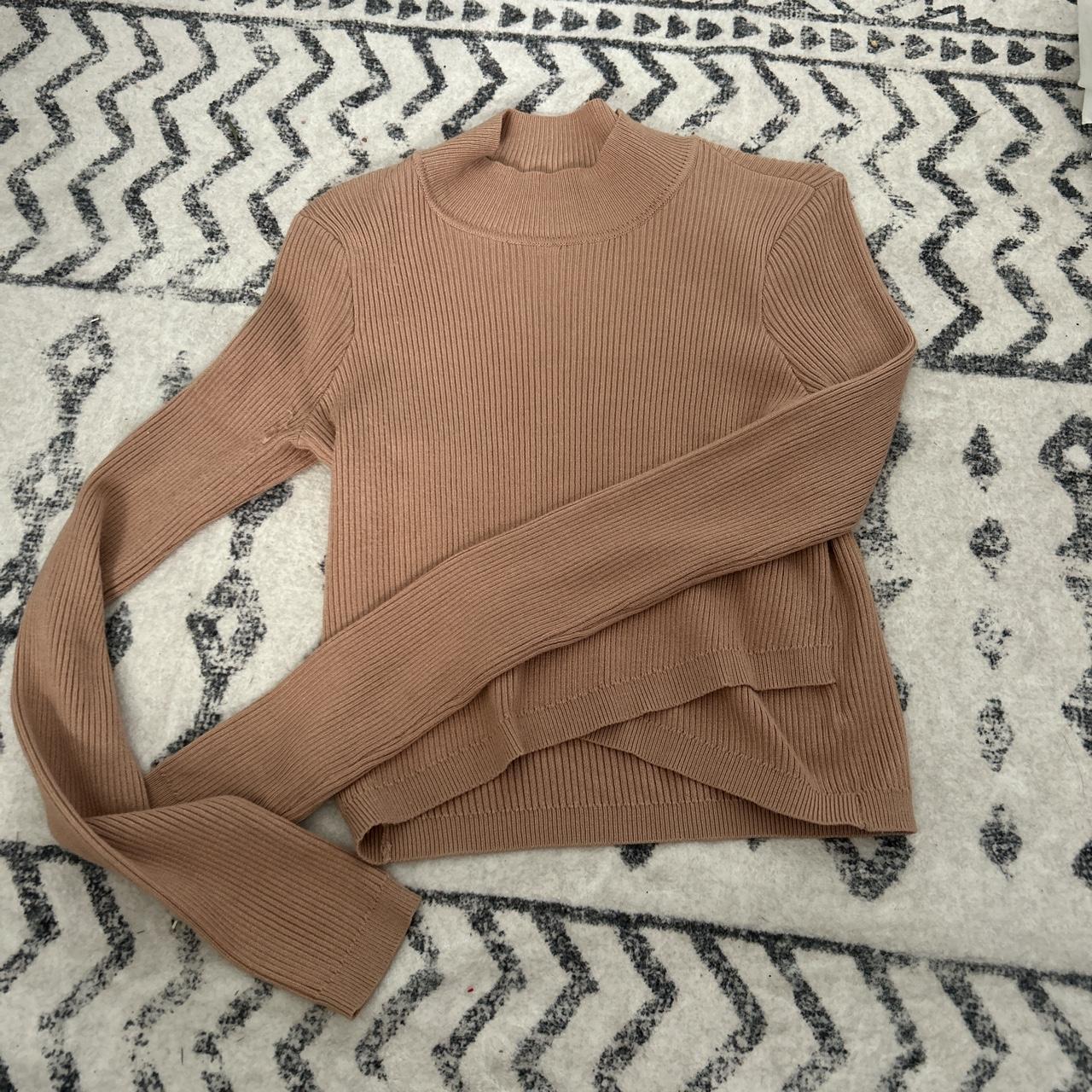 Kendall and kylie deals mock neck sweater