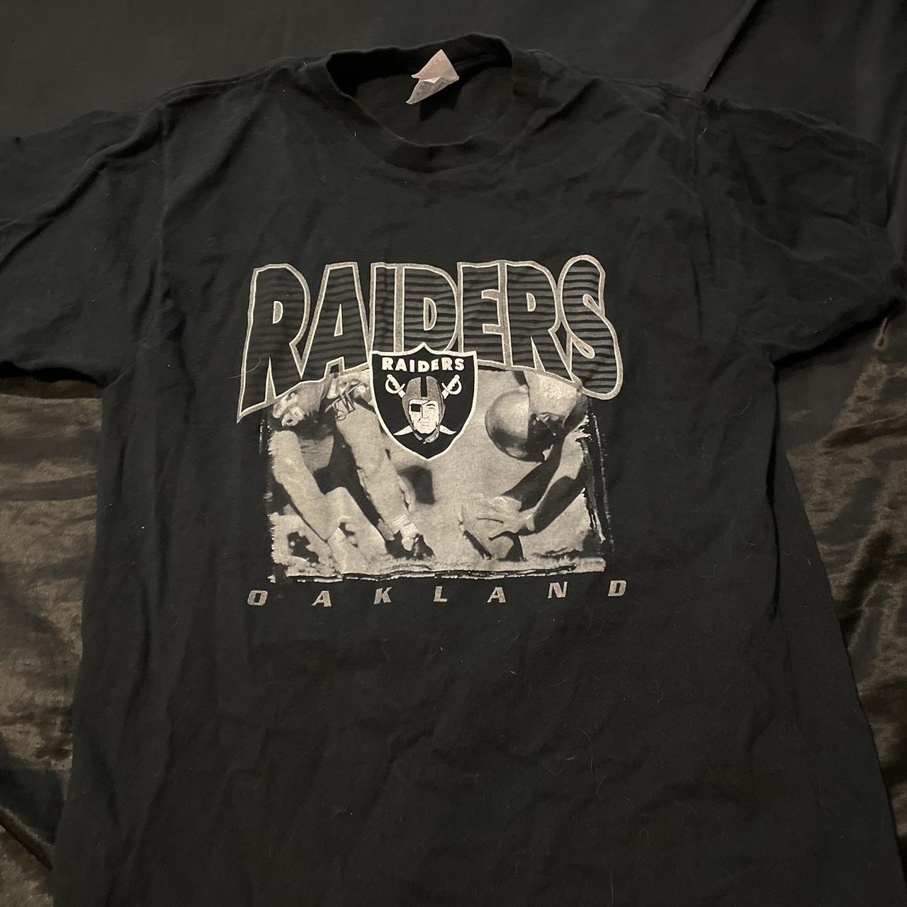 Vintage Oakland Raiders T Shirt Sliver & Black - Depop