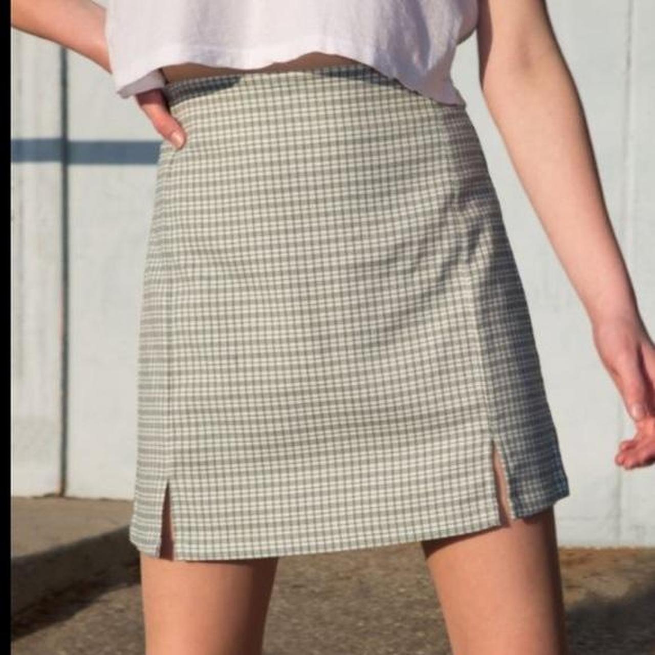 Green plaid hotsell skirt brandy melville