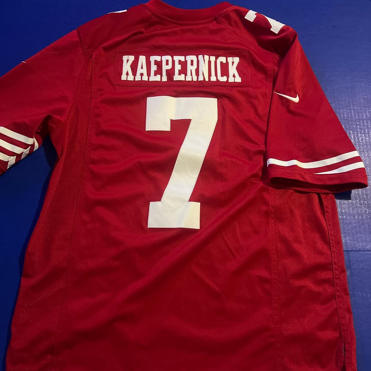 Colin Kaepernick Women's Jersey Never used Has - Depop