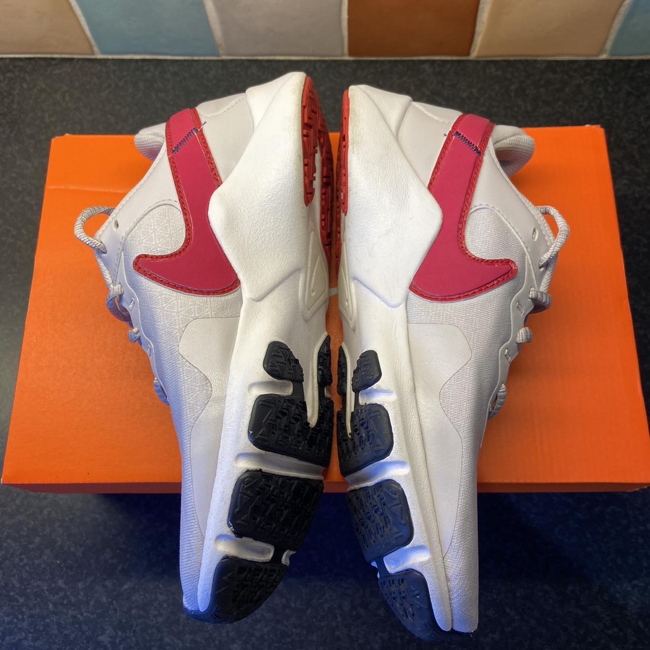 womens nike legend trainers