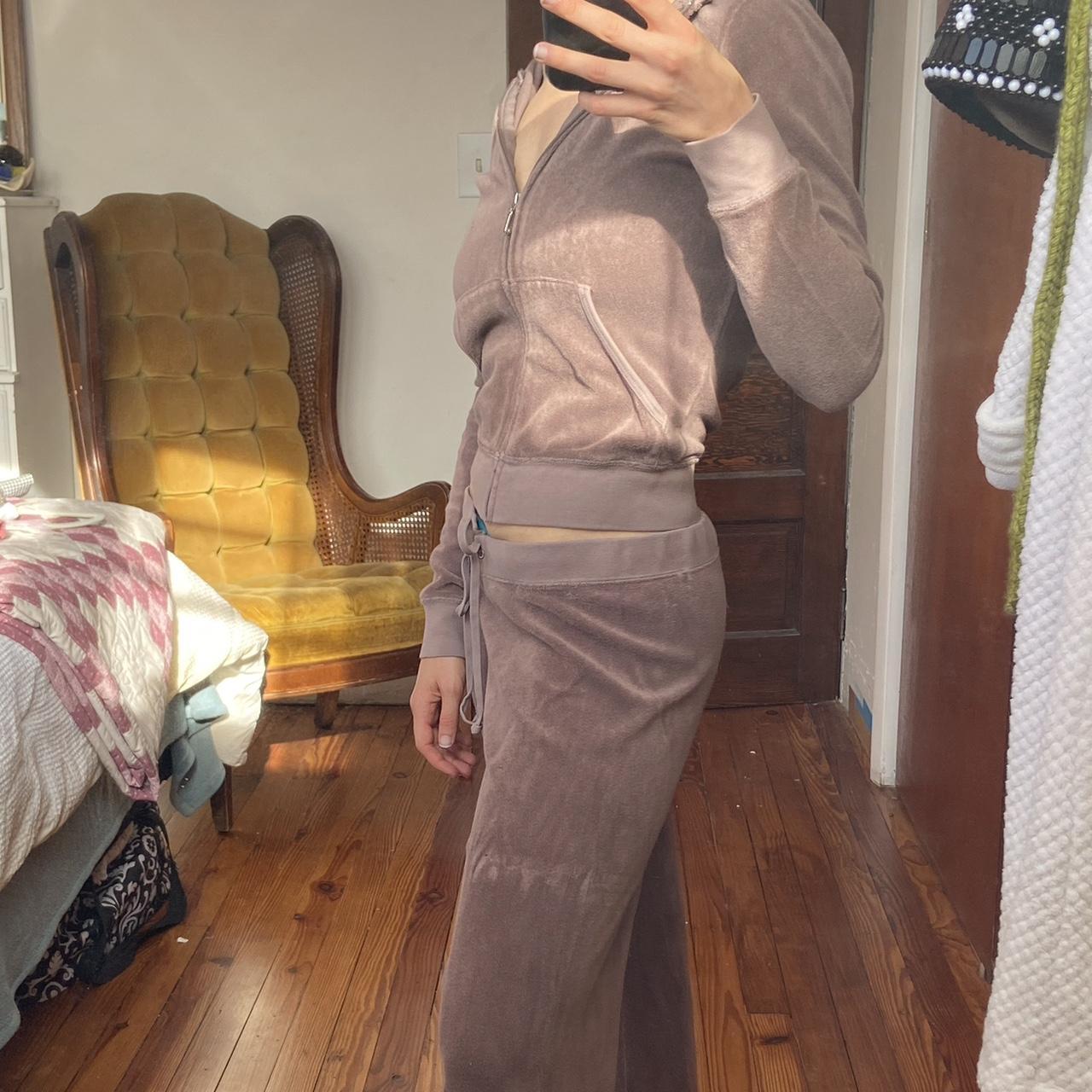 Juicy Couture Velour Sweatsuit Set Both Top And Depop   P0 