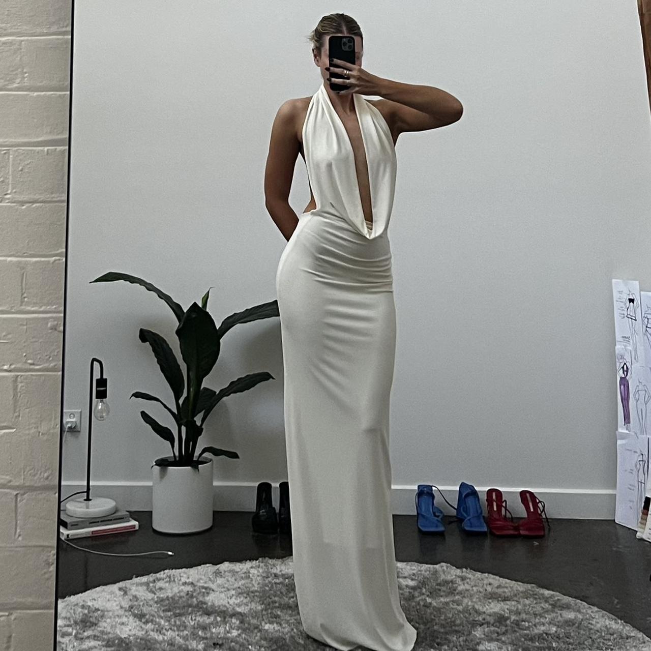 Custom #novich gown - size 8 ivory Brand new with tags - Depop
