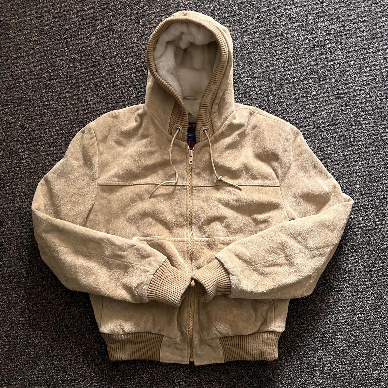 item listed by notmiyuh
