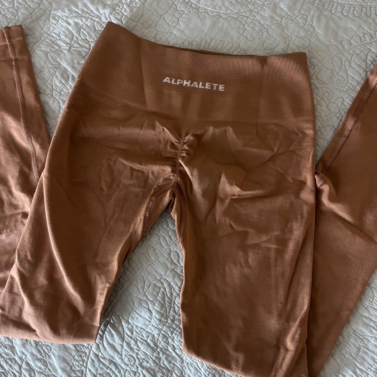 Alphalete Amplify leggings small. Worn once Depop