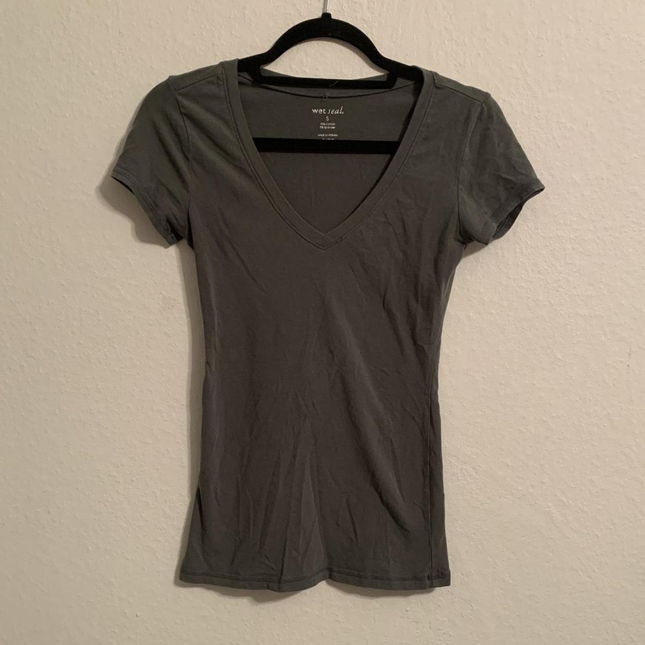 Wet Seal Women's Green T-shirt | Depop