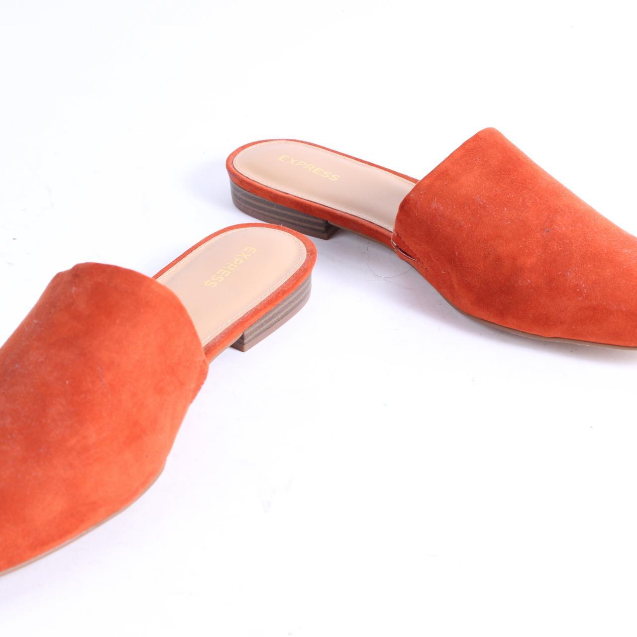 item listed by piinchofsalt