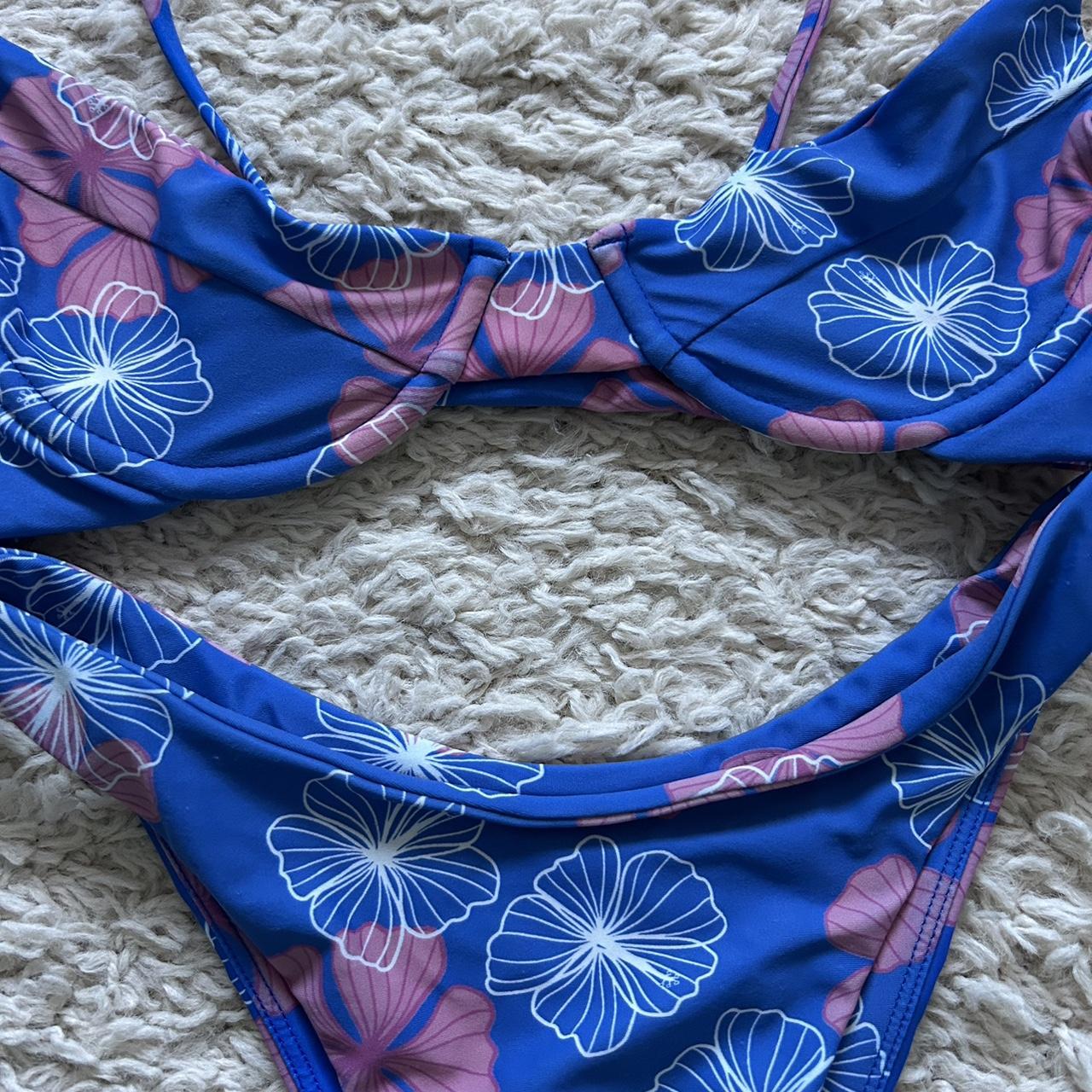 (Looking to TRADE for same print diff style) Benoa... - Depop