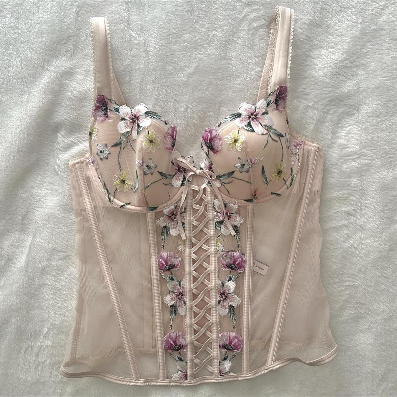 Victoria's Secret embroidered floral lace corset - Depop