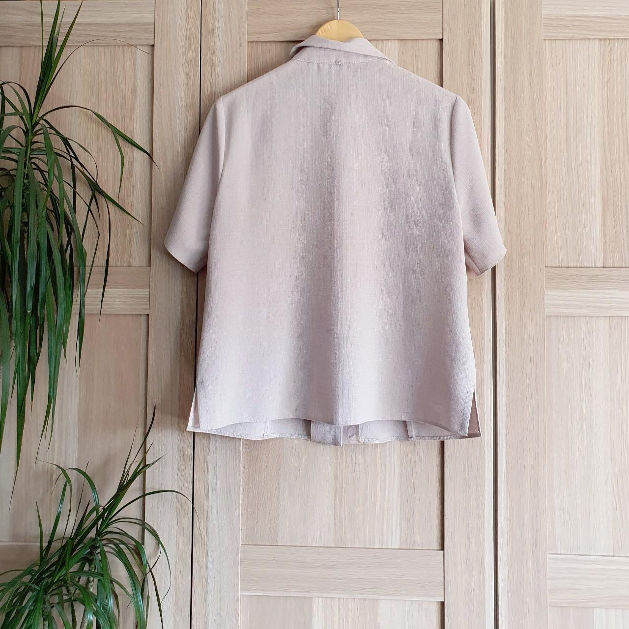 Vintage tailored beige blouse/shirt Brand: Honor... - Depop