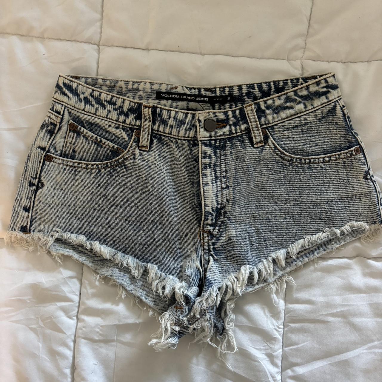 item listed by ttaattuummmm