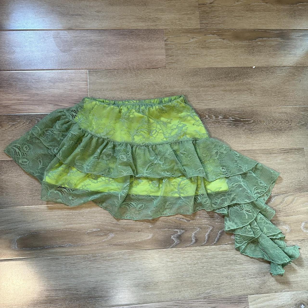 Neon green outlet skirt forever 21