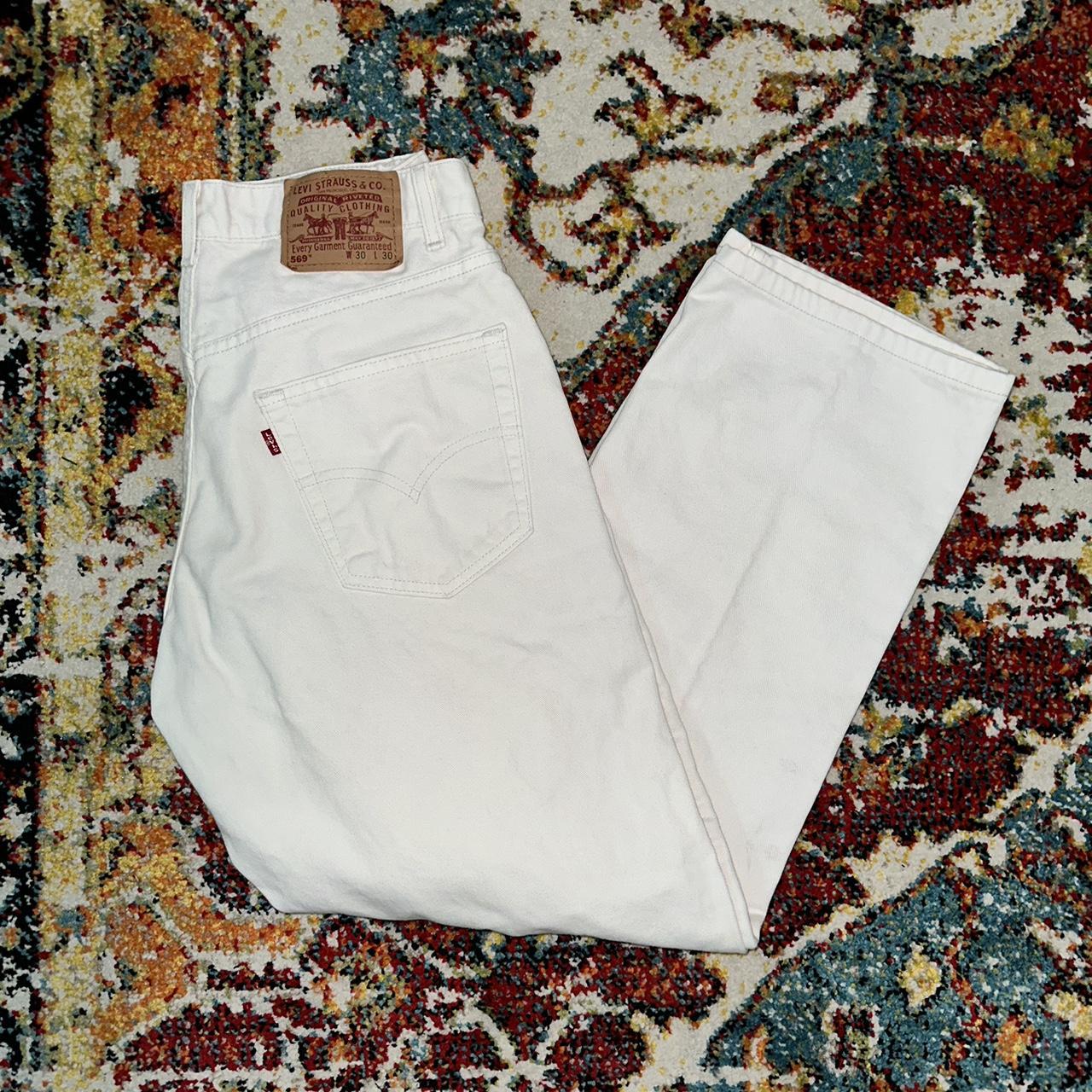 White 569 hot sale levi's