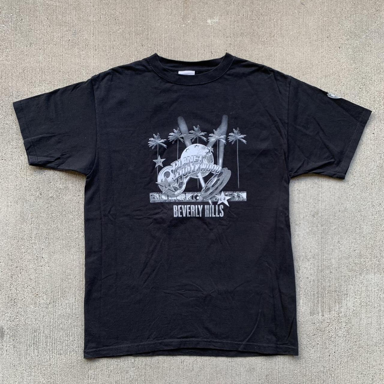 Planet Hollywood Men's Black and Grey T-shirt | Depop