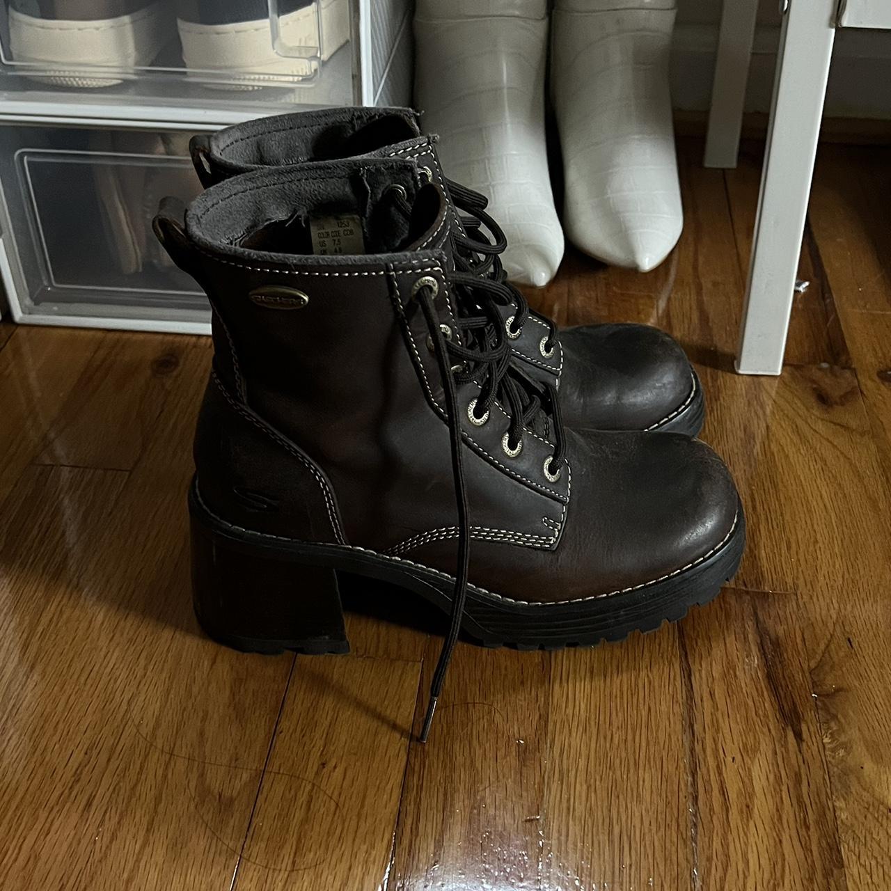 Skechers shop chunky boots