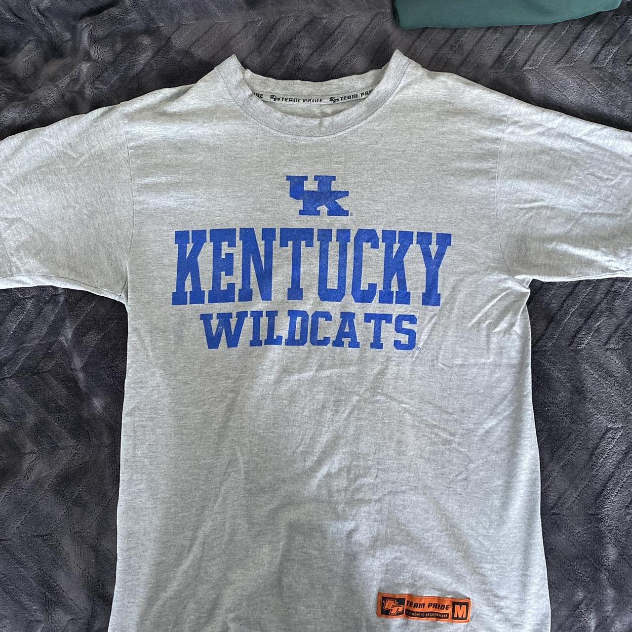 Vintage team pride graphic tee Kentucky wildcats... - Depop