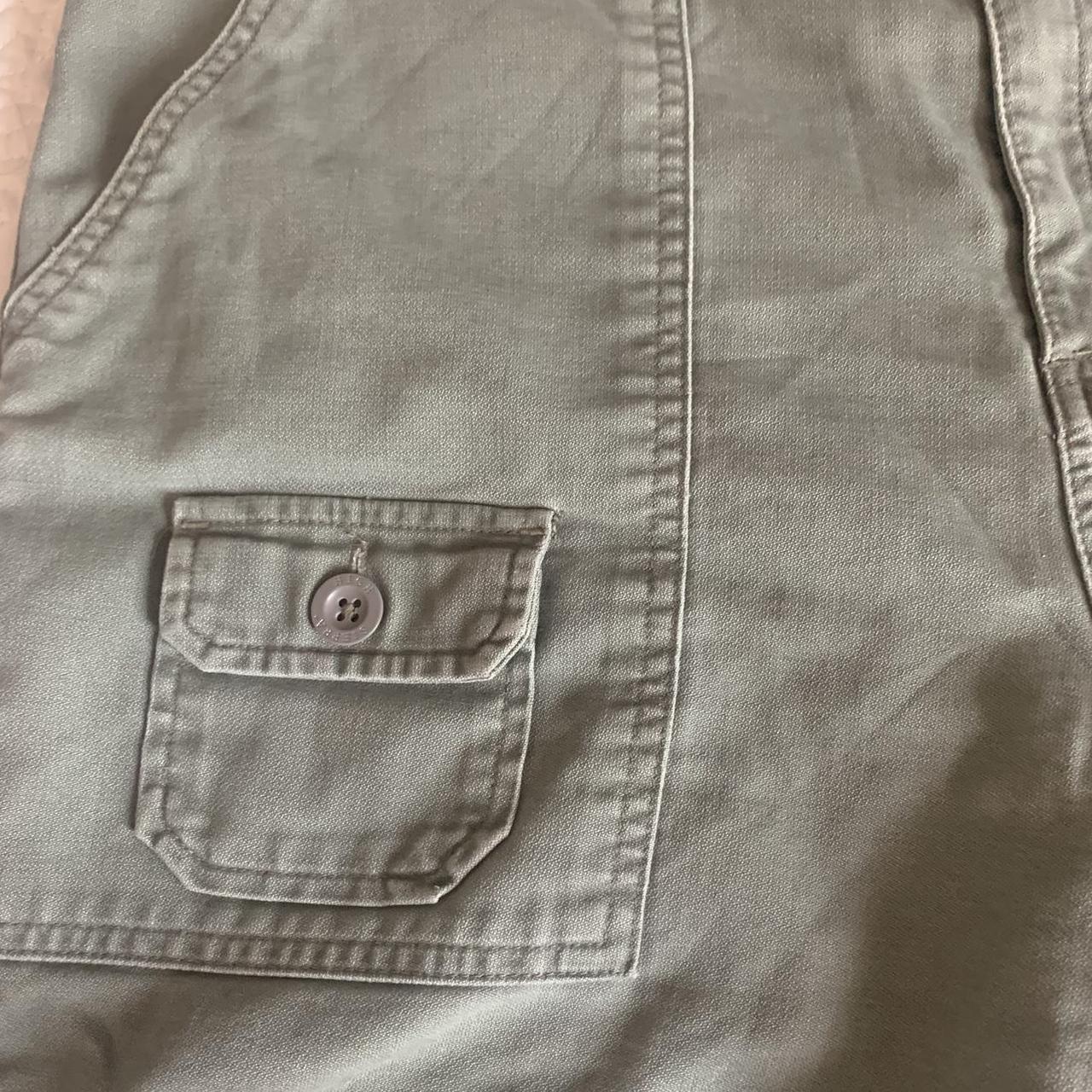 High Sierra Women's Khaki and Green Shorts (2)