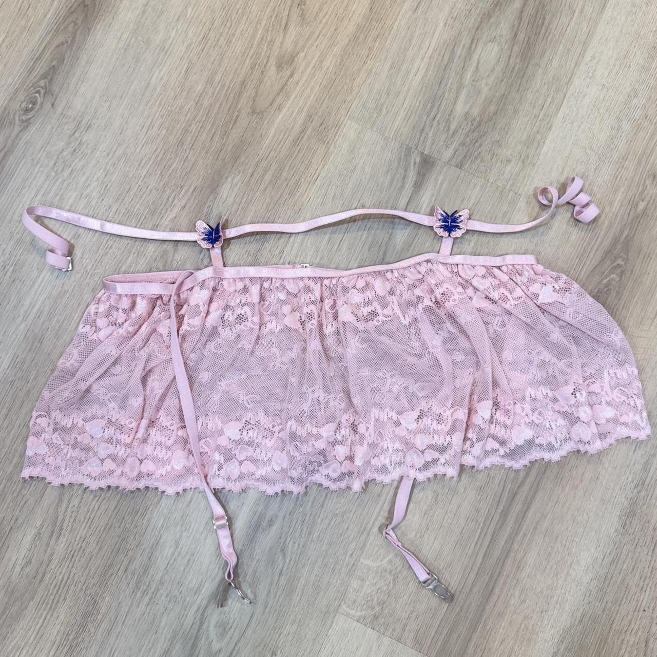 item listed by luckythelabel