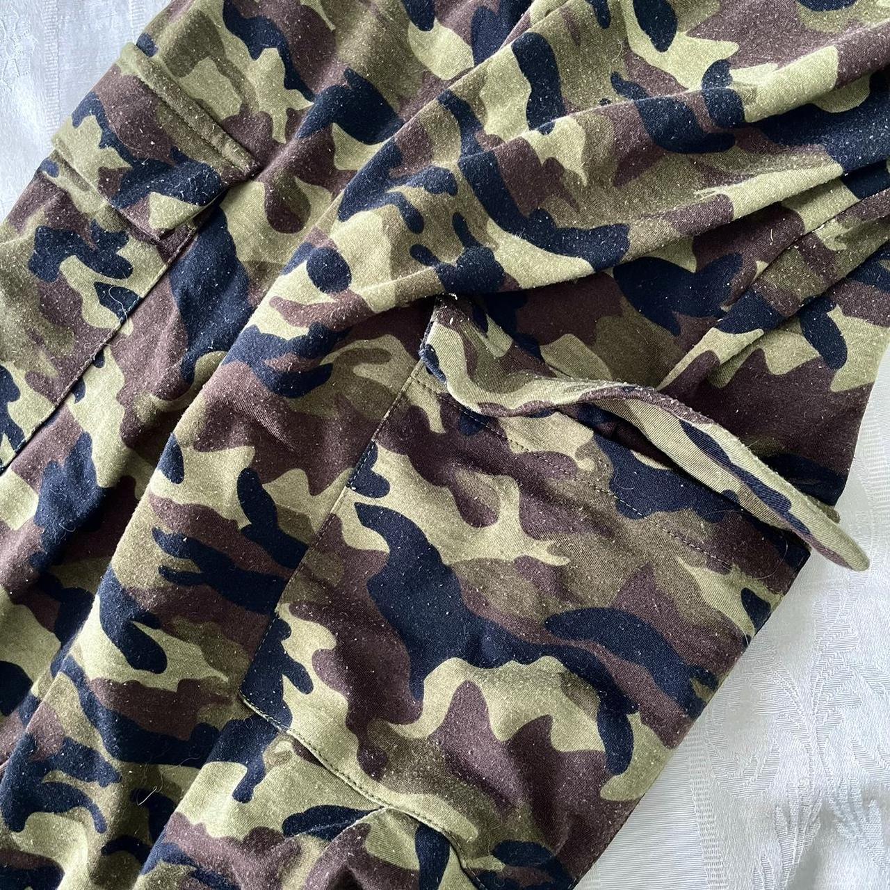 khaki green ladies trainers