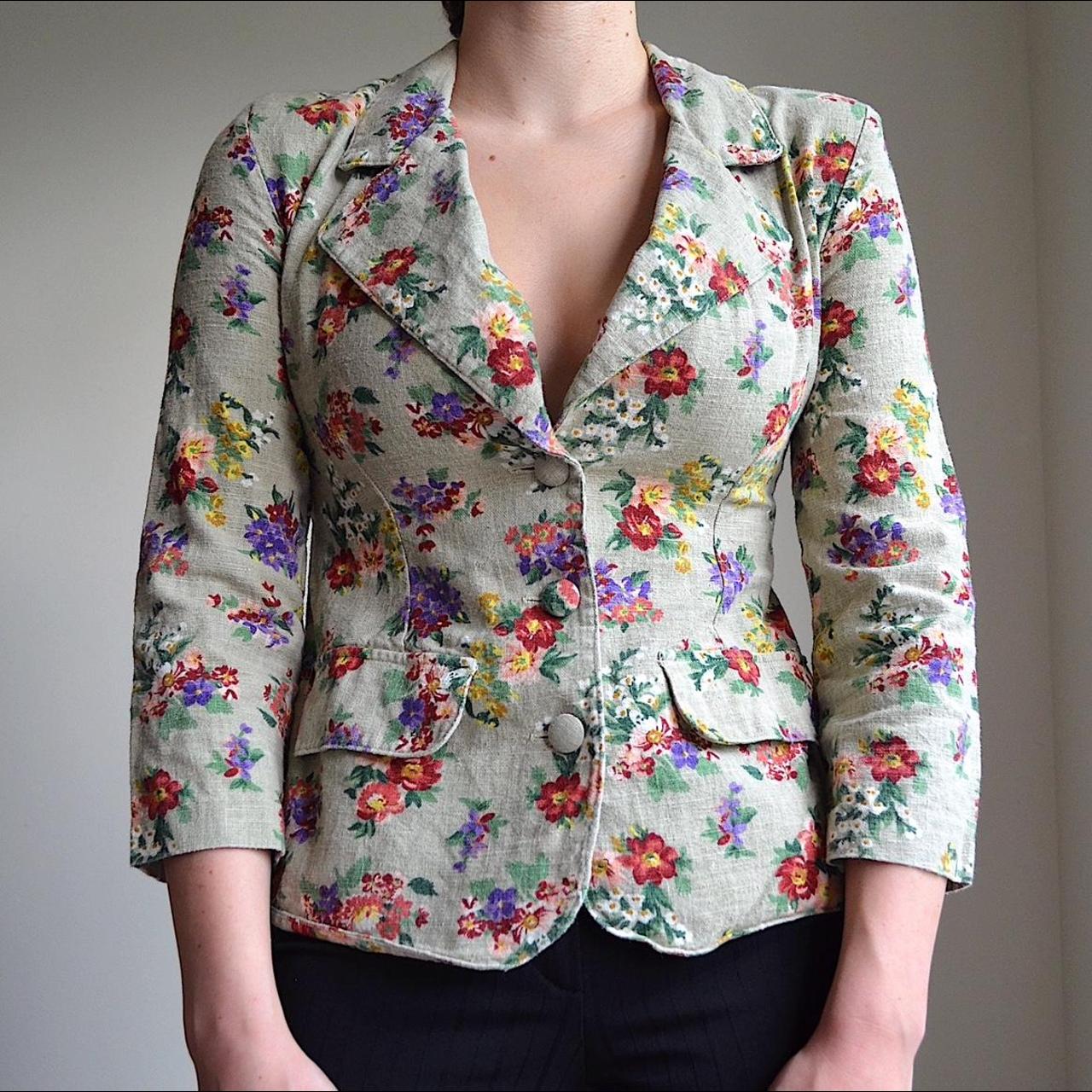 Vintage 90s Floral Blazer From By Debra Labeled... - Depop