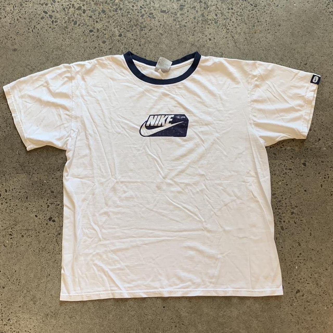 Nike Men's White and Blue T-shirt | Depop