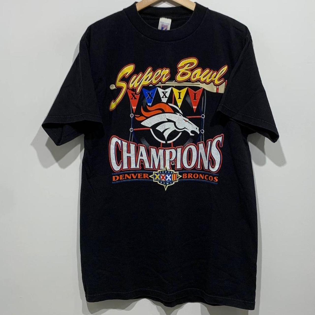 Vintage Denver Broncos Looney Tunes T-Shirt, Denver - Depop