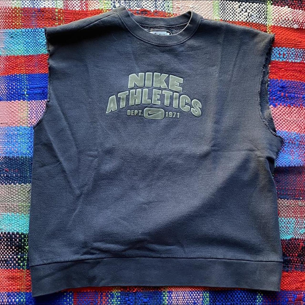 mens nike cutoff shirts