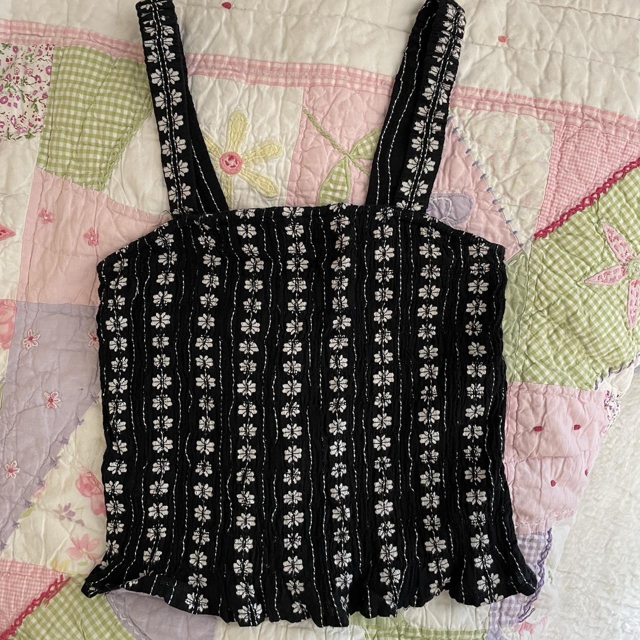 item listed by rachel_g16