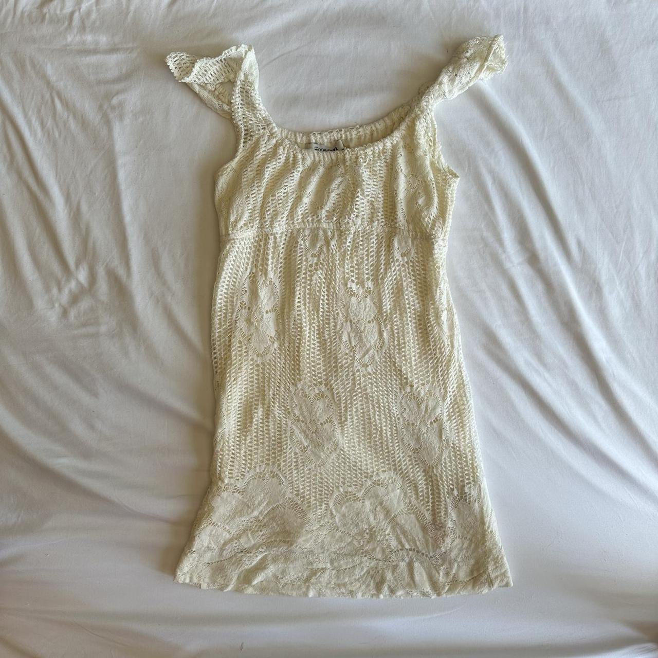 Vintage lace mini dress with beautiful capped... Depop