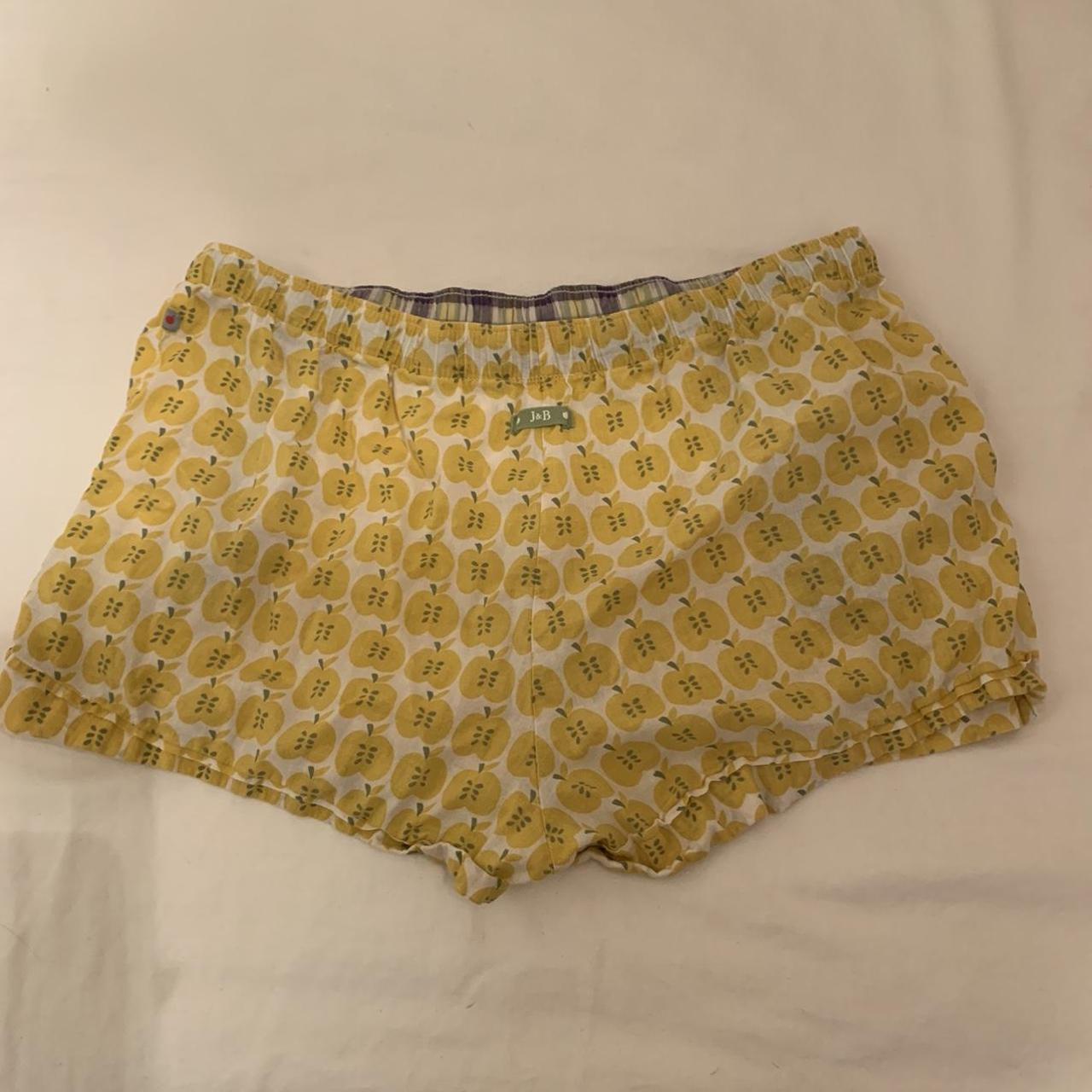 Jane & Bleecker Women's Yellow and Green Shorts (2)