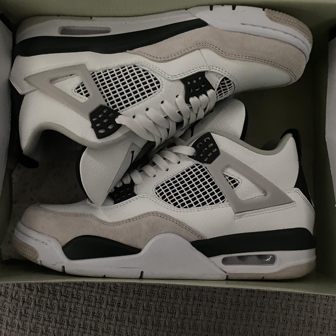 all black jordan 4's