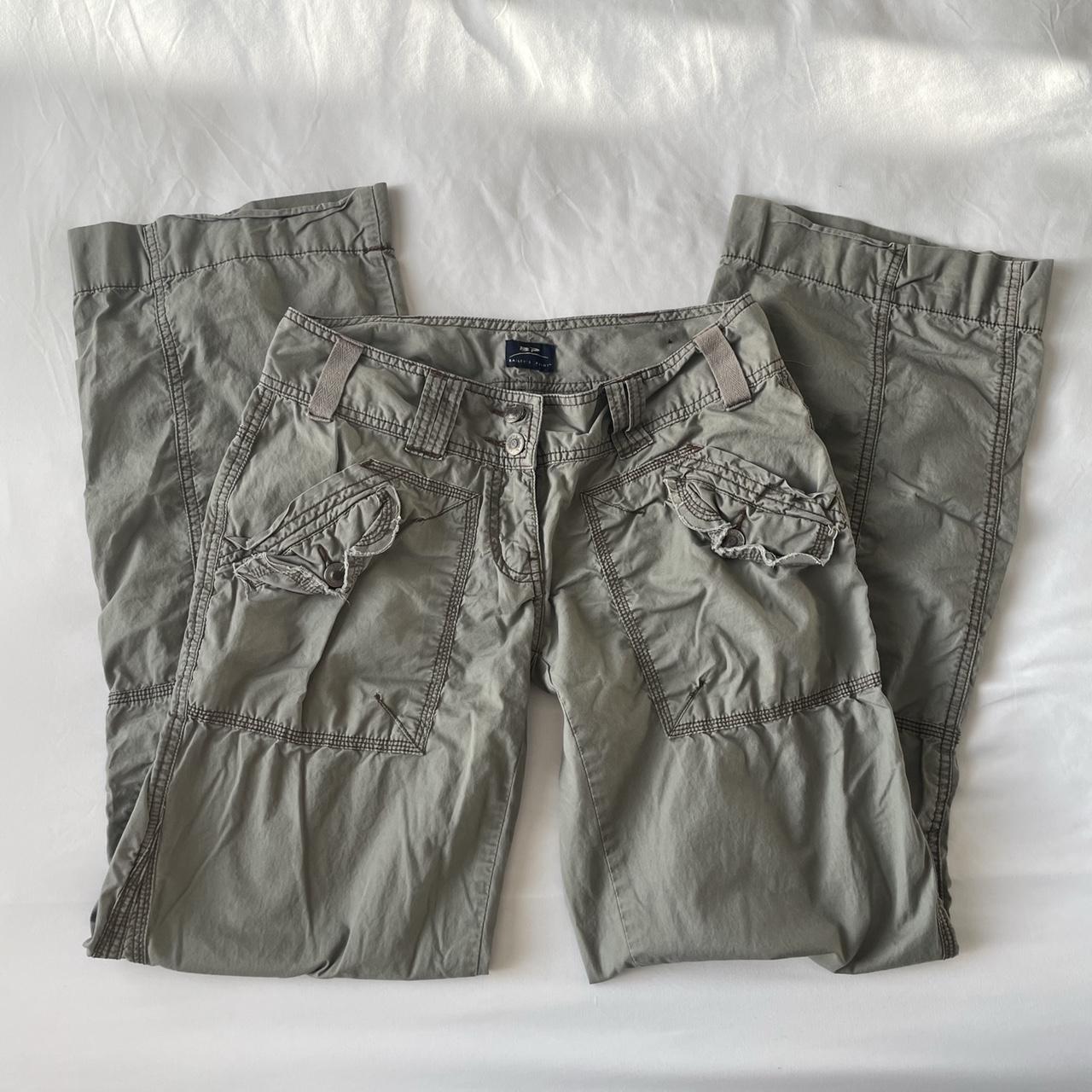 Bailey's point cargo store shorts