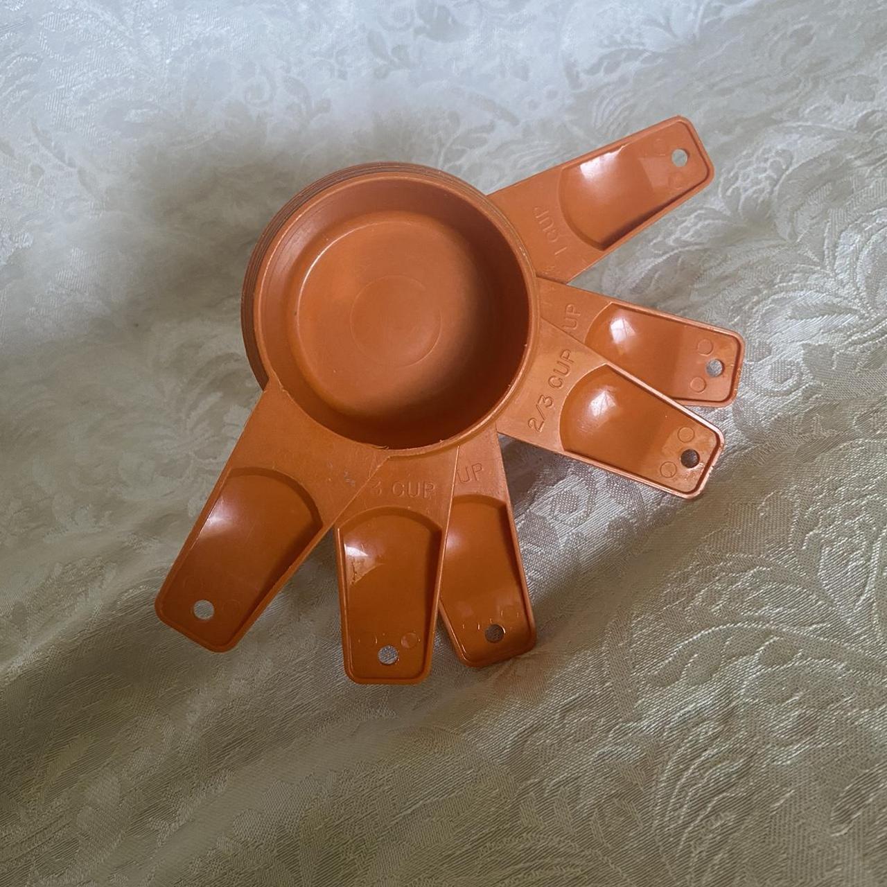 Vintage Set of 6 Tupperware Stacking Measuring Cups - Depop