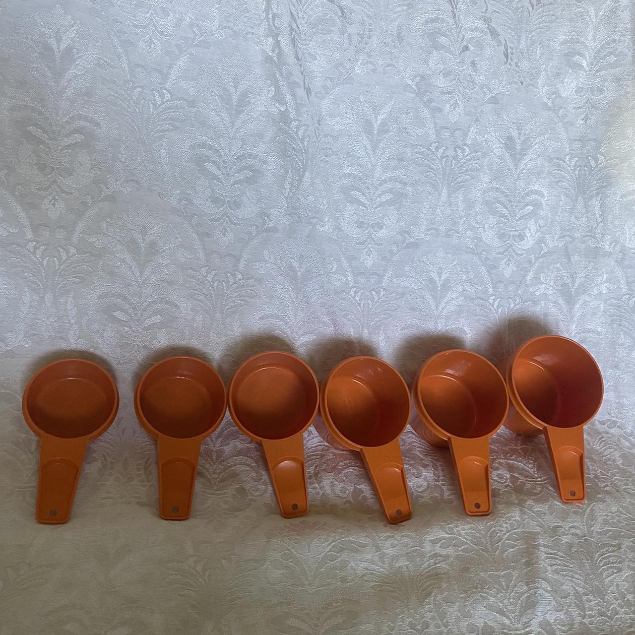 Vintage Set of 6 Tupperware Stacking Measuring Cups - Depop