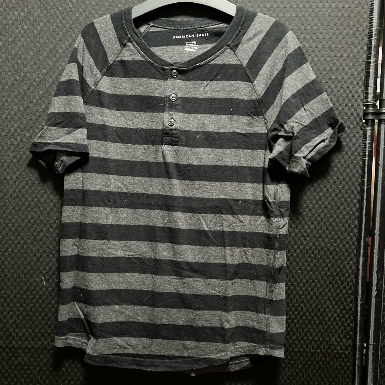 American eagle black cheap and white striped shirt