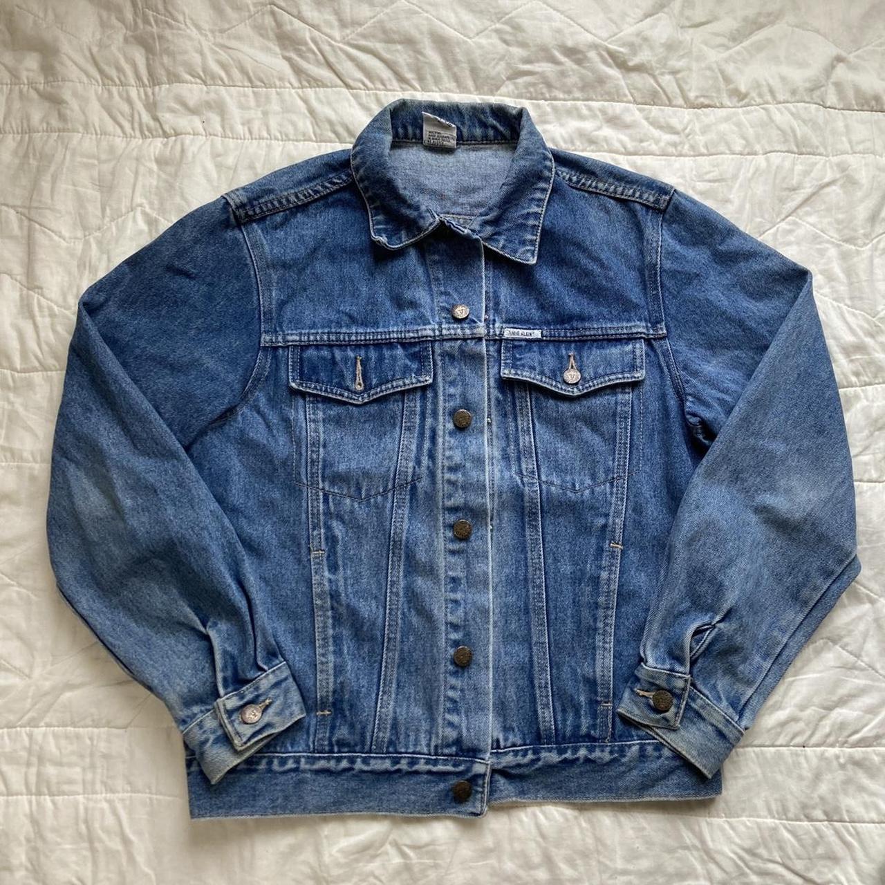 💓Vintage jean jacket💓 Classic 90s denim jacket! 2... - Depop