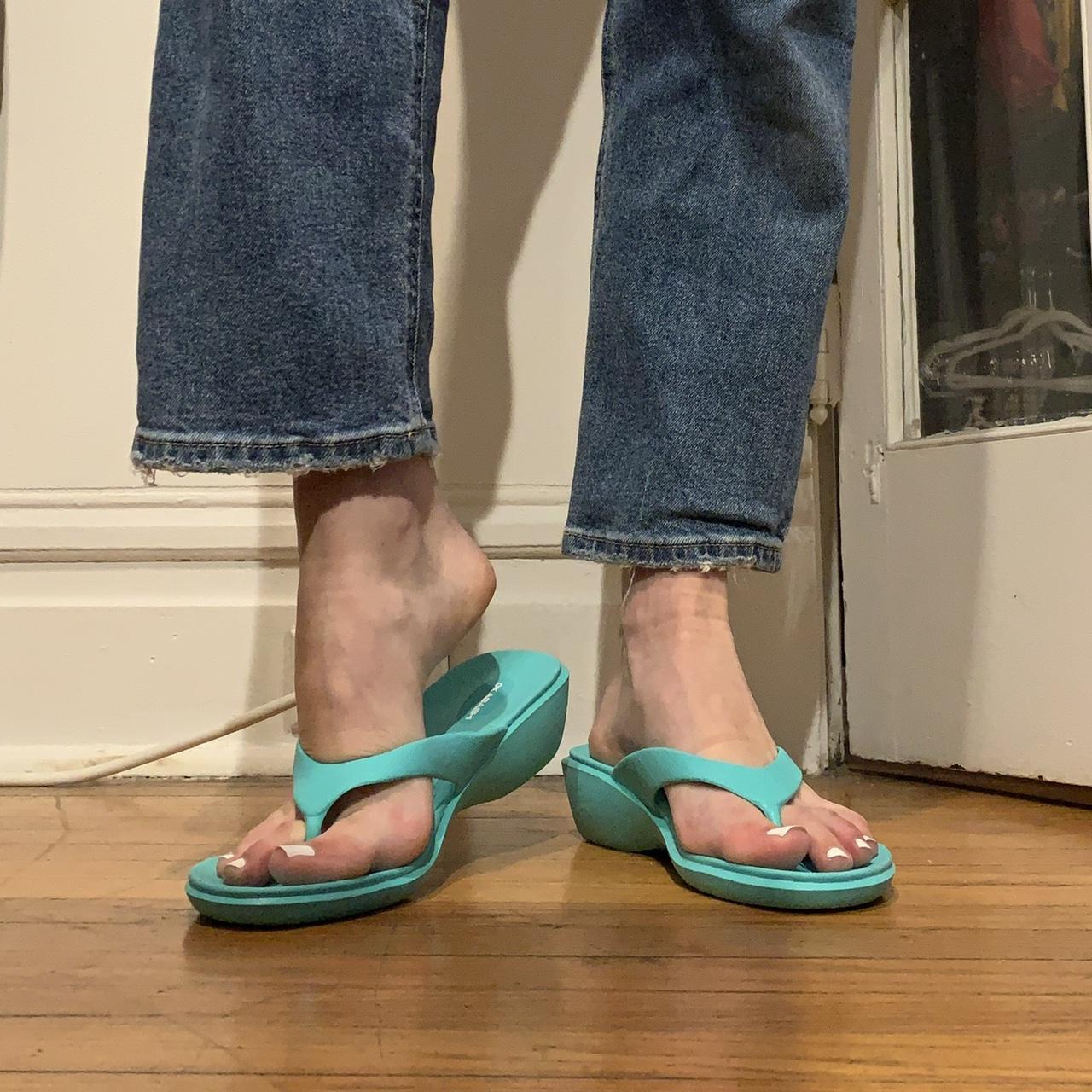 okabashi flip flops 🩴 -fun and bright pair of | Depop
