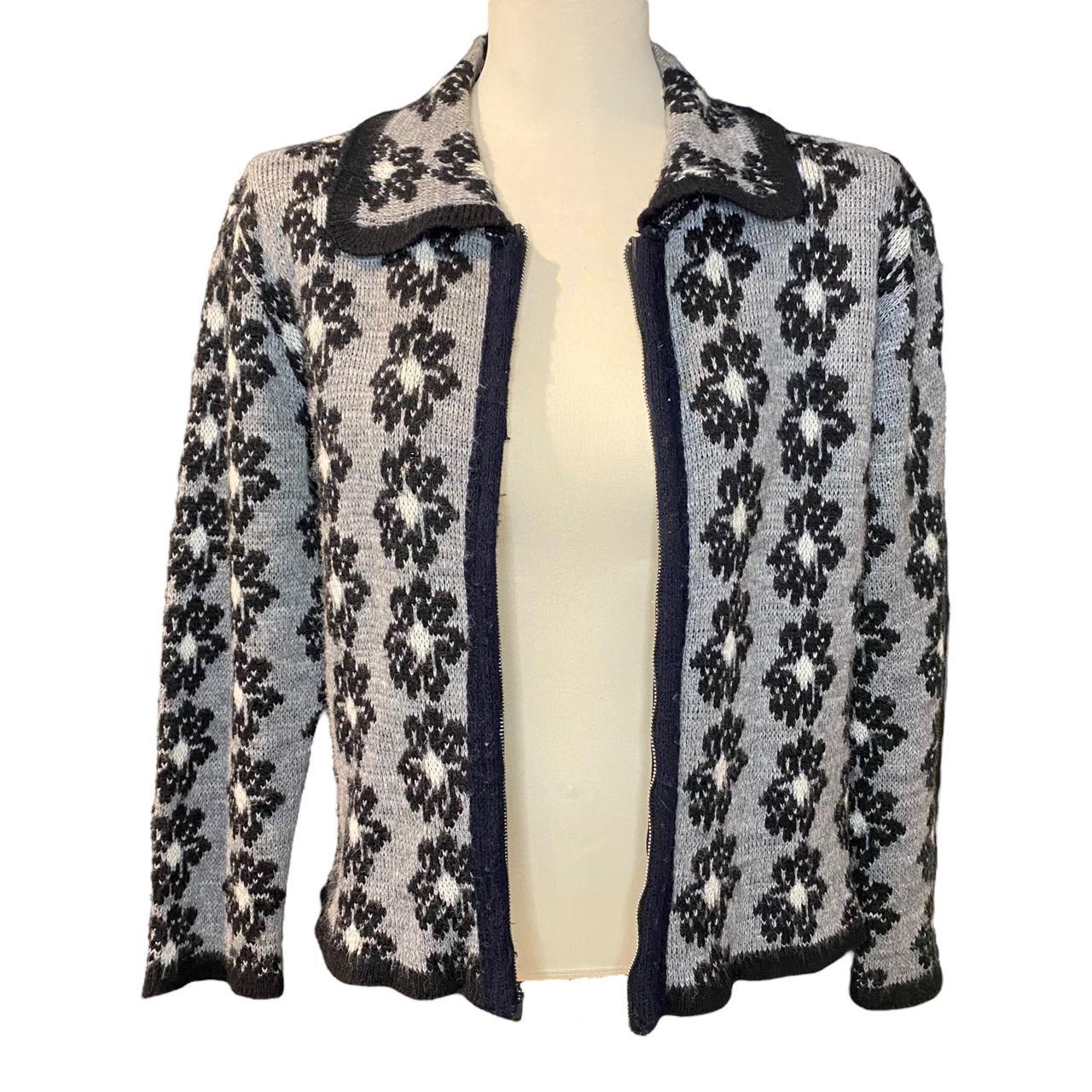 Vintage floral knit cardigan Amazing Depop